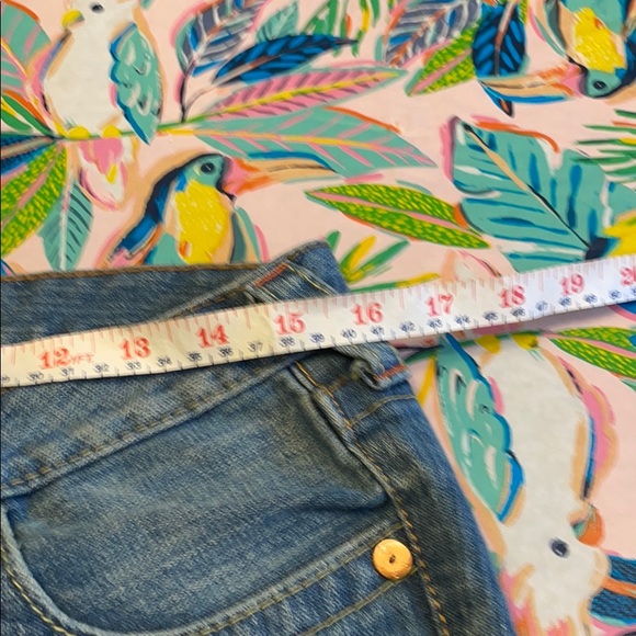 True Religion Bobby shorts with embroidery - Picture 10 of 10